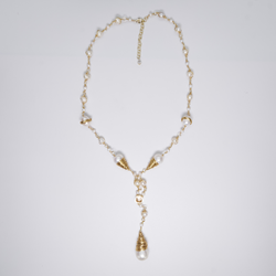 J269N Natural Freshwater Pearl Necklace
