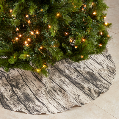 426 Printed Wood Tree Skirt