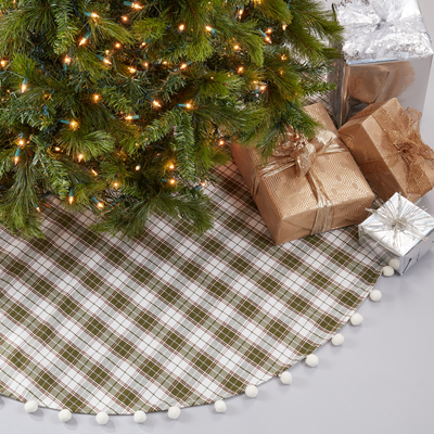 6071 Plaid Pom Pom Tree Skirt