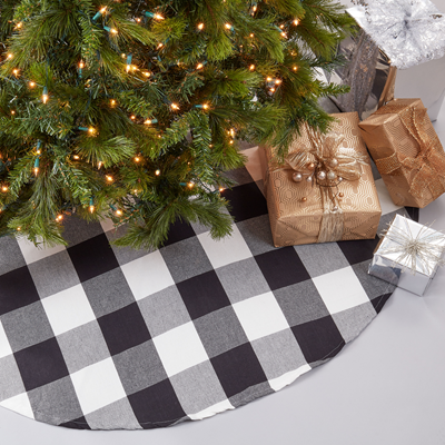 9025 Buffalo Plaid Tree Skirt