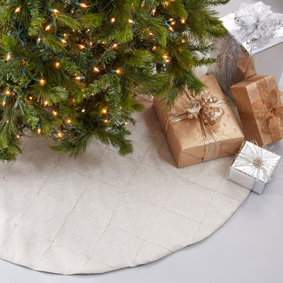 9622 Diamond Stitched Tree Skirt