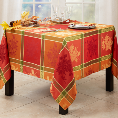 8621 Jacquard Fall Leaves Tablecloth